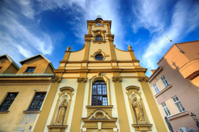 Kościół Rzymskokatolicki pw. Podwyższenia Świętego Krzyża